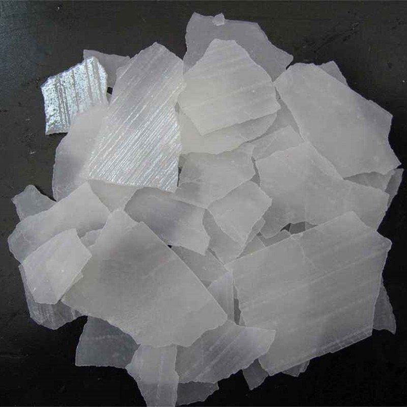 Producator China Flakes / Perle / Solid 99% (Hidroxid de sodiu, NaOH) Soda caustica